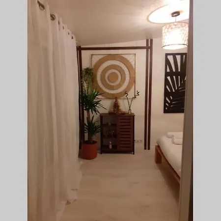 Love Room Out Of Time *Jacuzzi* Itteville Exterior photo