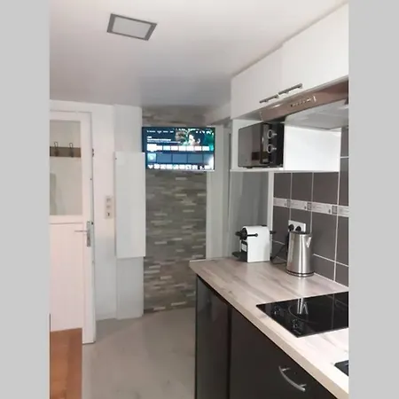 Love Room Out Of Time *Jacuzzi* Itteville Exterior photo